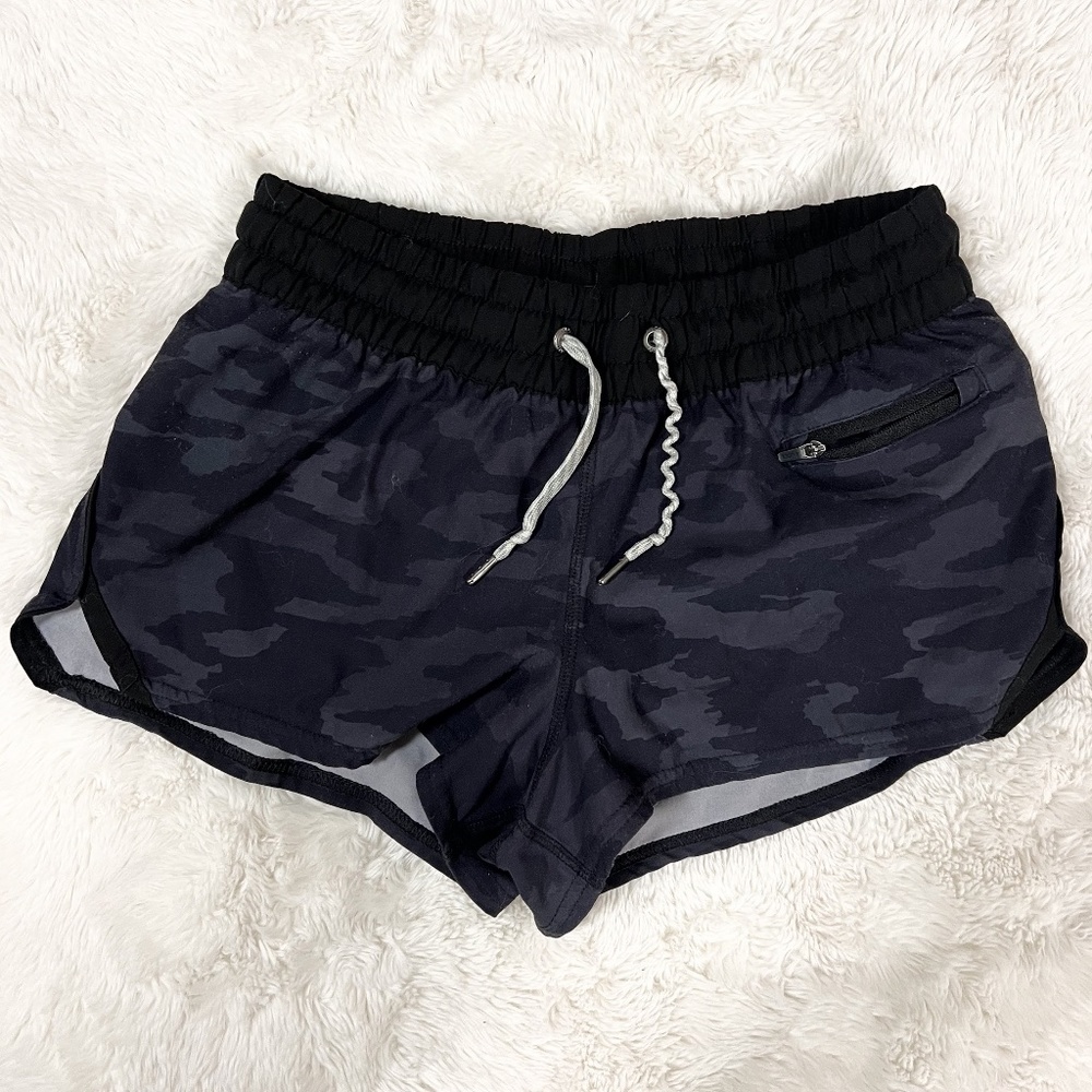 Vuori, Grey/Black Graphite, Shorts, XS